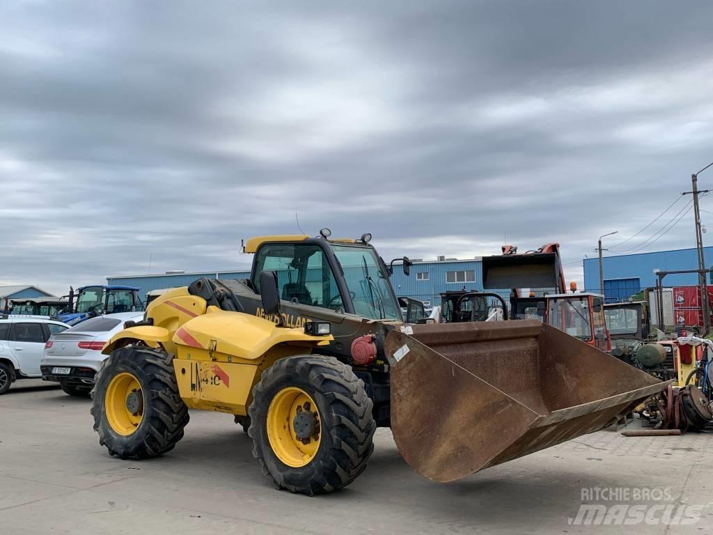 New Holland LM 410 Telehandlers