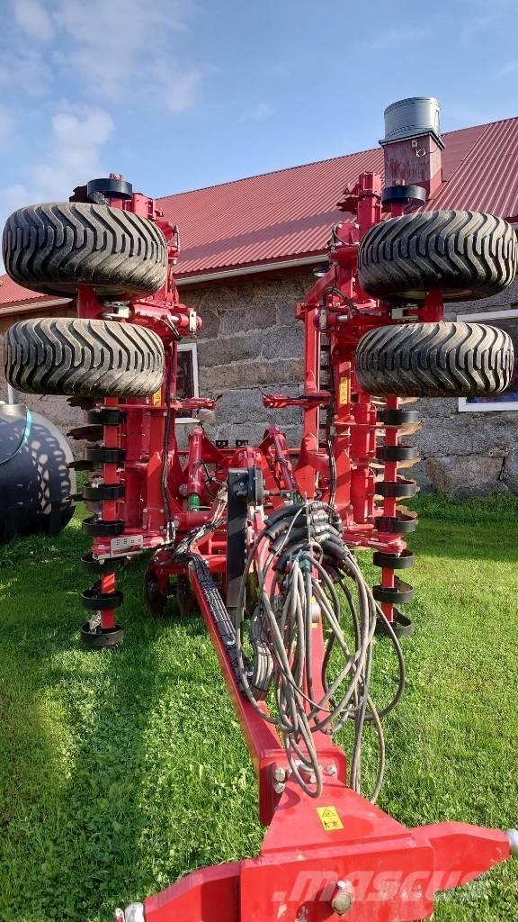 Horsch Joker 6RT Disc harrows