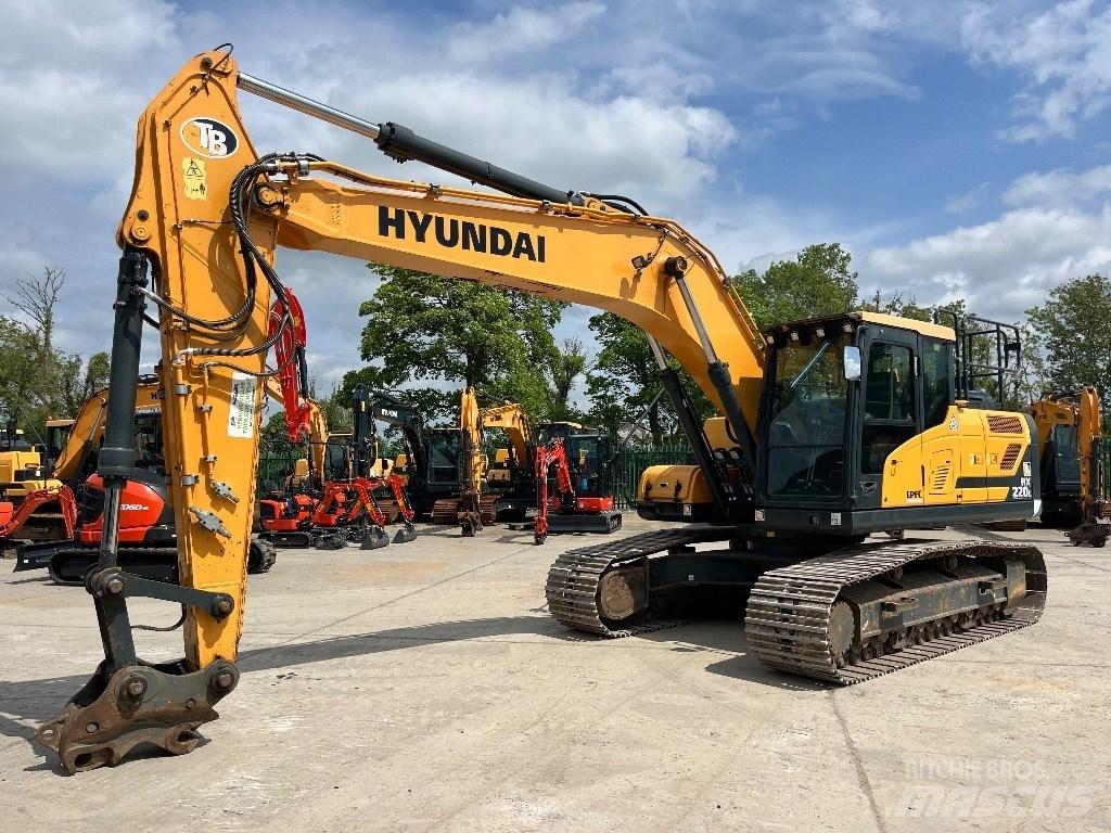 Hyundai HX 220 L Crawler excavators