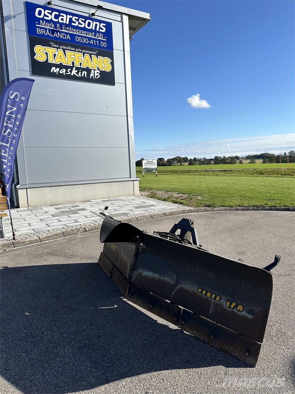 Uni-väg UV280 Snow blades and plows