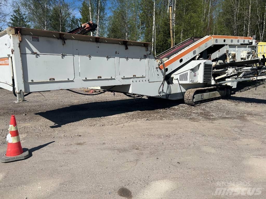 Metso ST 358 Mobile screeners
