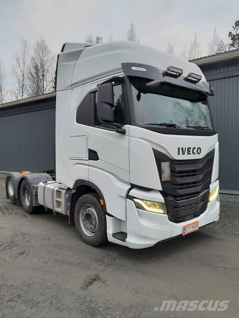 Iveco S-Way AS 440 Prime Movers