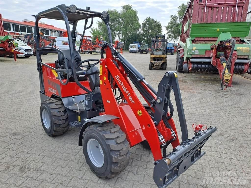 Schäffer 2028-2 Farm machinery