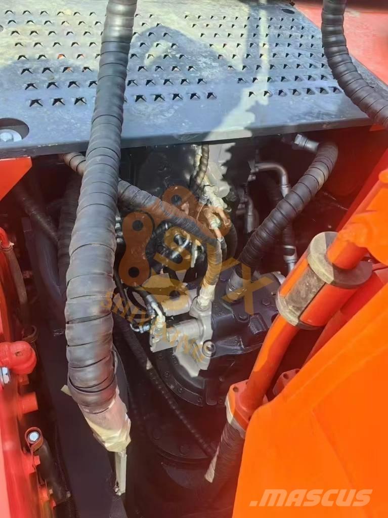 Doosan DX 225 LC Crawler excavators