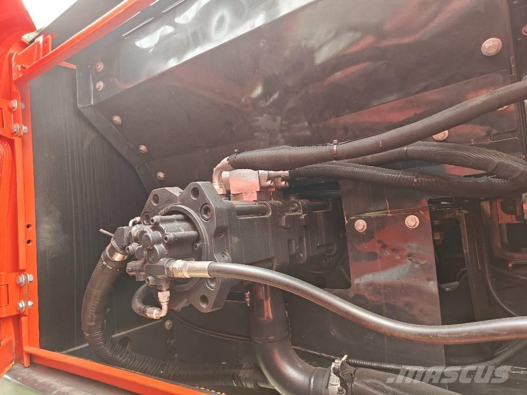 Doosan DX 225 LC-9C Crawler excavators