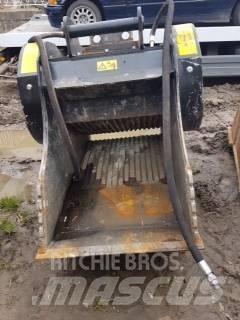 MB Crusher BF70.2 S4 Backhoe