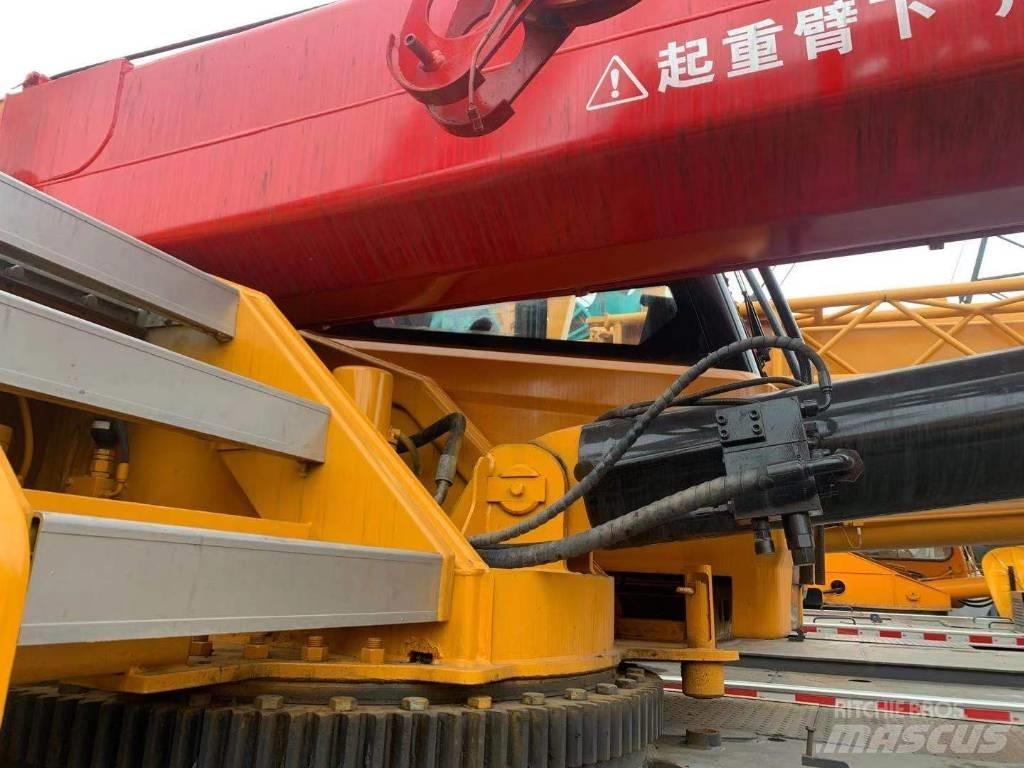 Sany STC250 All terrain cranes