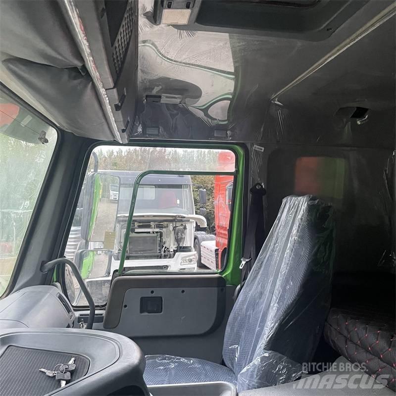 Howo 371 8x4 Tipper trucks