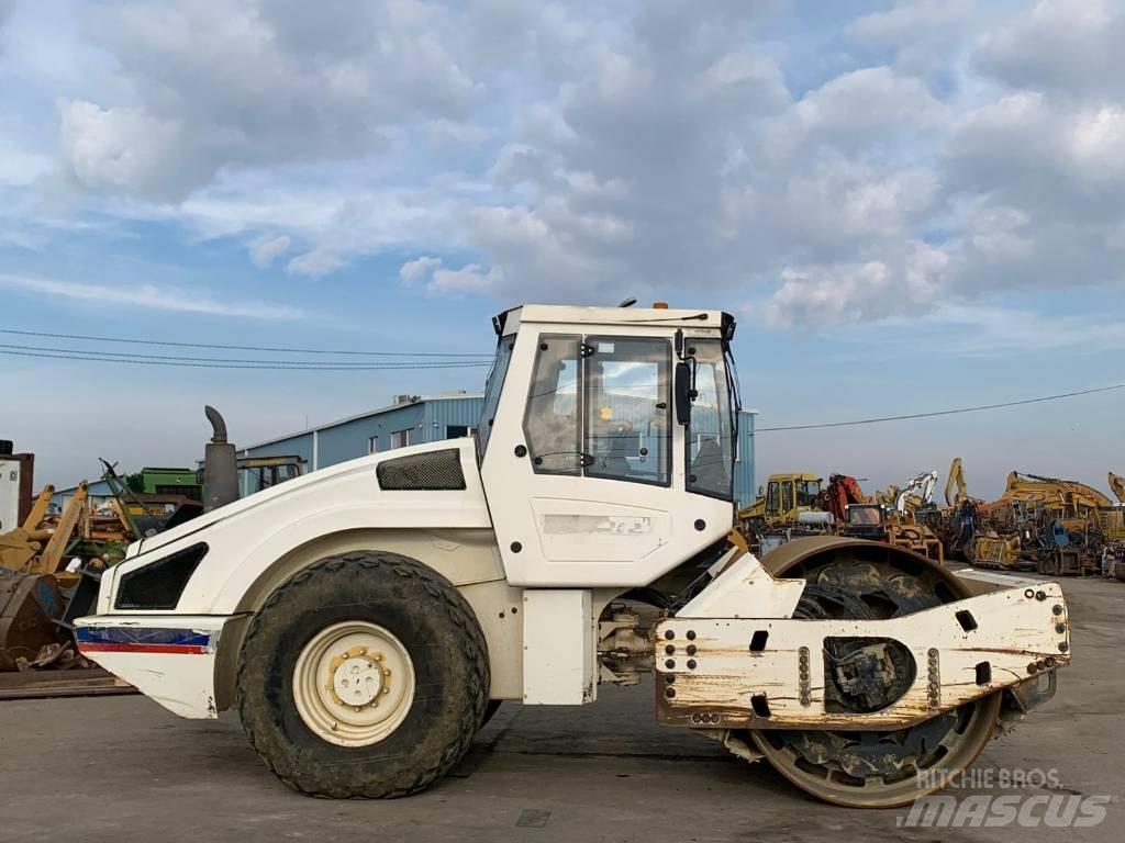 Bomag BW 213 D H-4 Single drum rollers