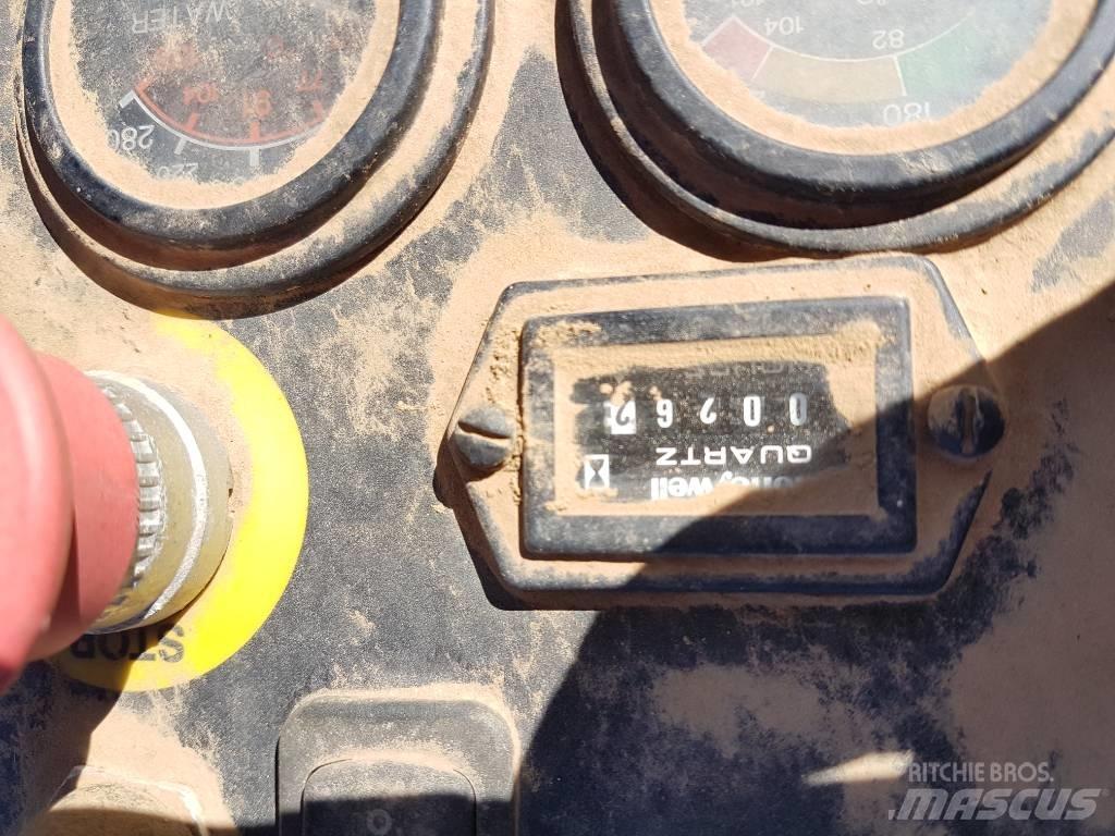 Volvo PT 125 Pneumatic tired rollers