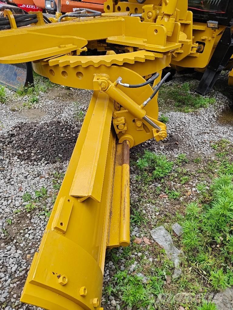 CAT 120 H Graders