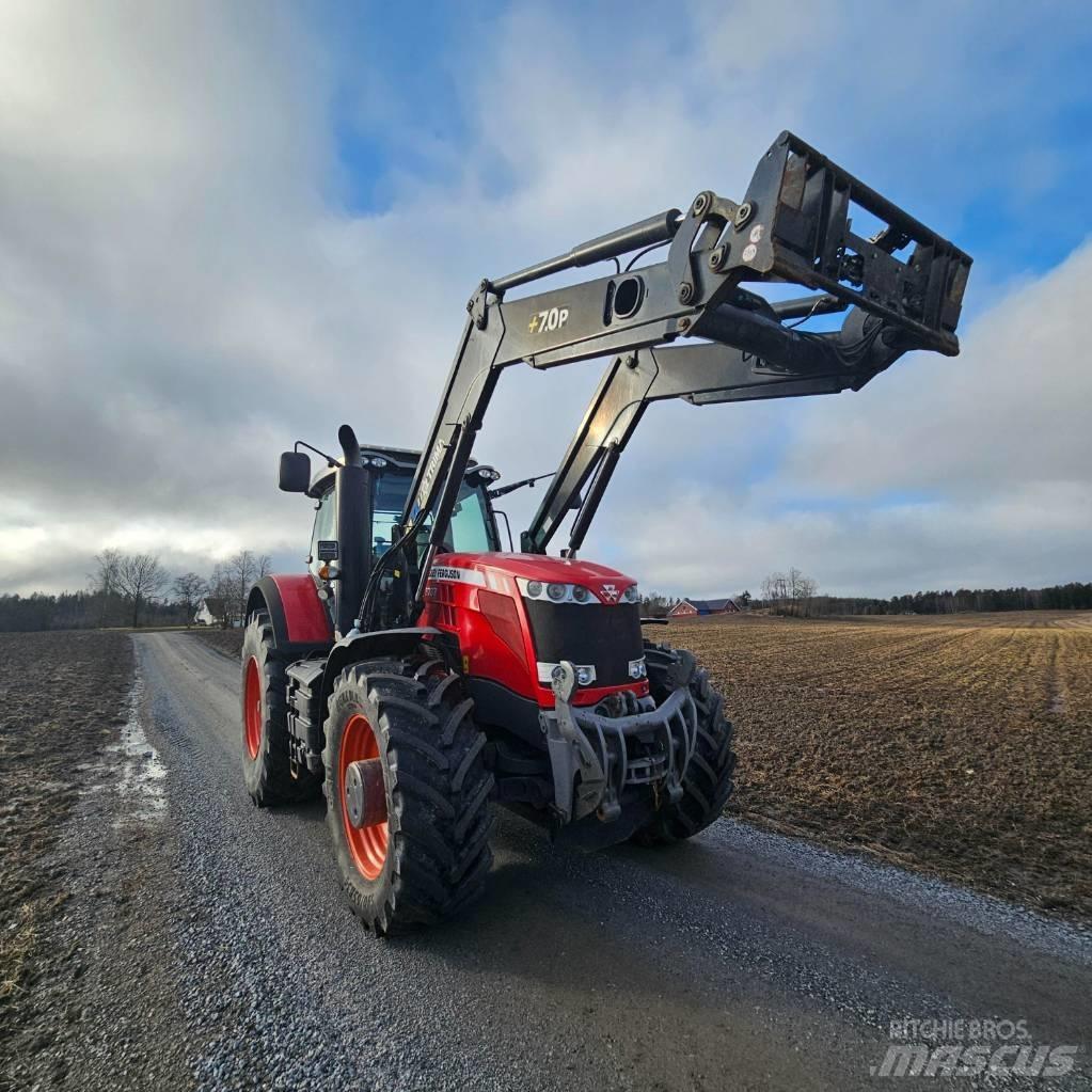 Massey Ferguson 8737 Tractors