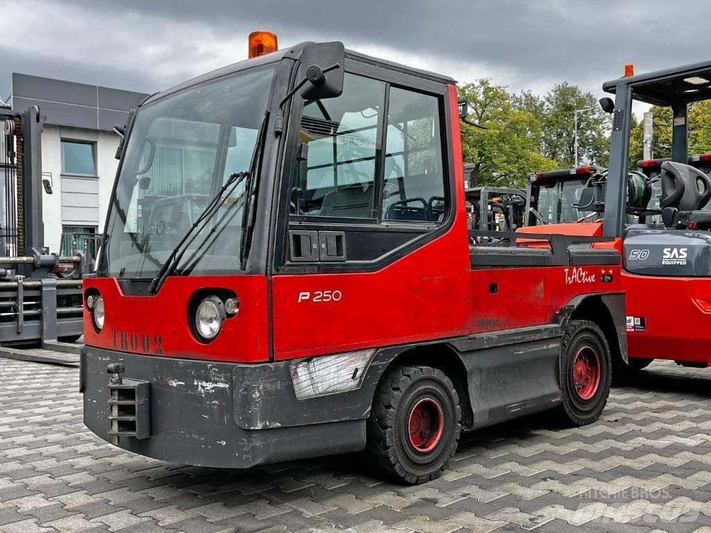 Linde P 250 Tow truck