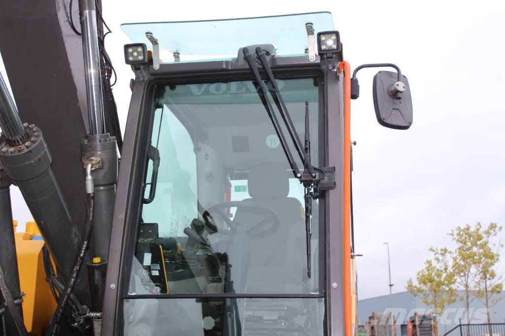 Volvo EWR 150 E Wheeled excavators