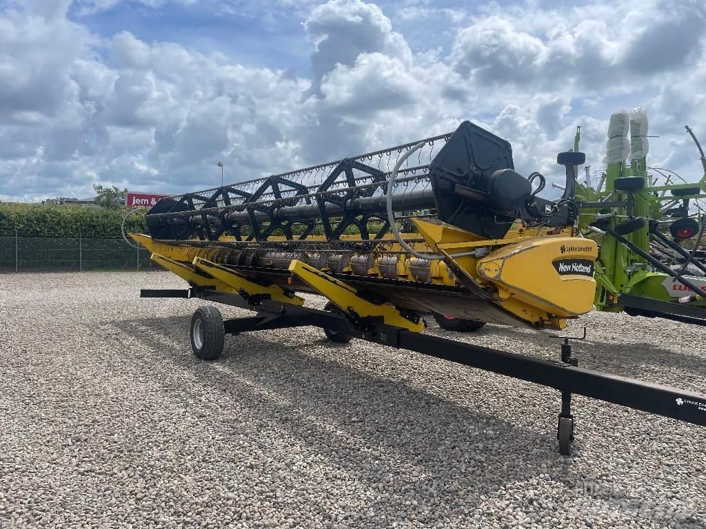 New Holland CX 8080 Combine harvesters