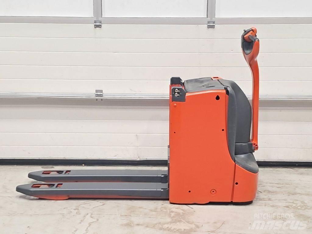 Linde T16L Low lifter