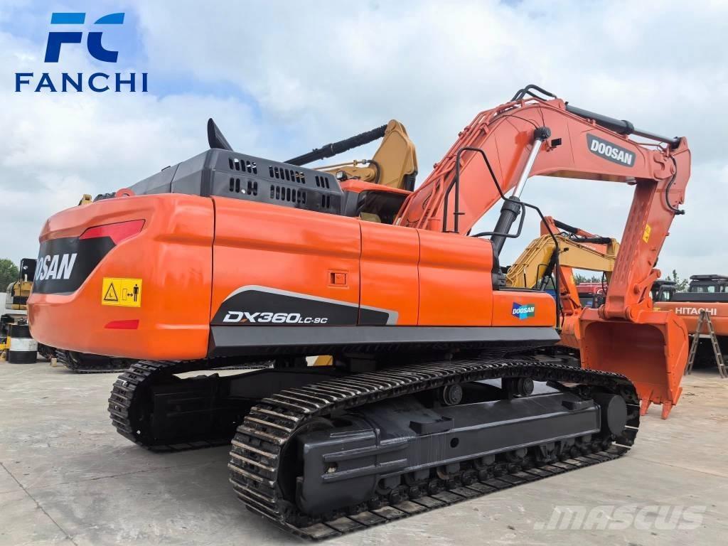 Doosan DX 360 LC Crawler excavators