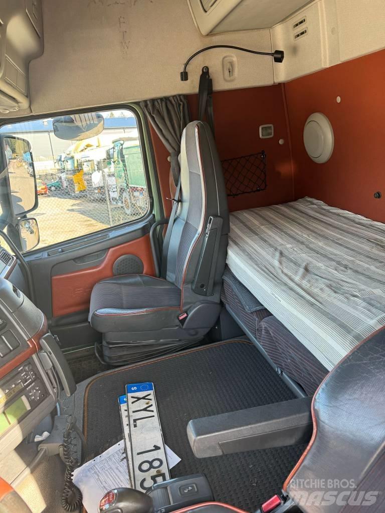 Volvo FH 16 Chassis Cab trucks