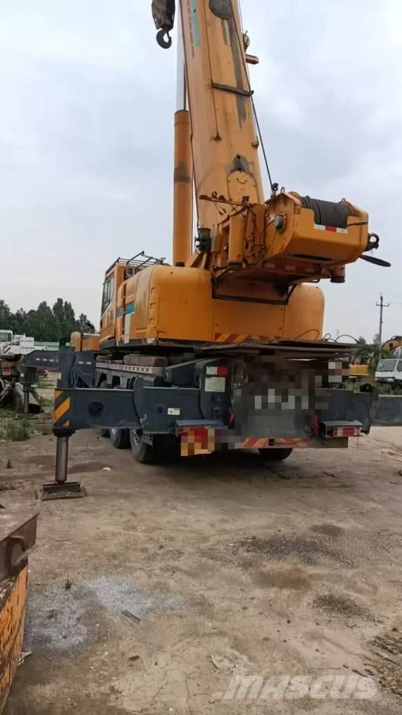 XCMG XCT110L7 All terrain cranes