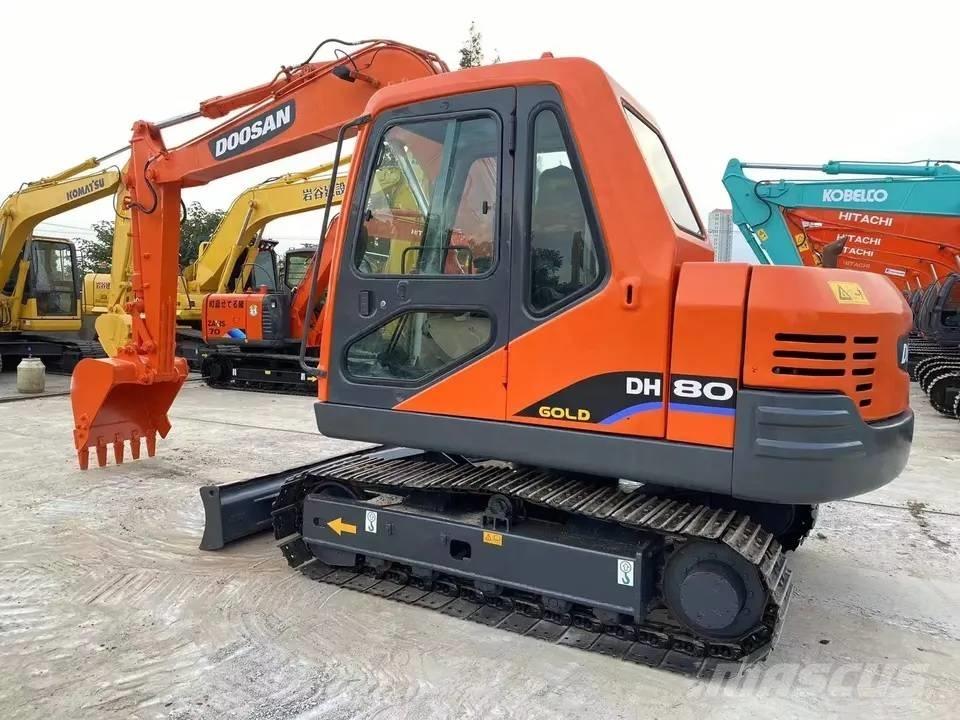 Doosan DH80 Mini excavators  7t - 12t