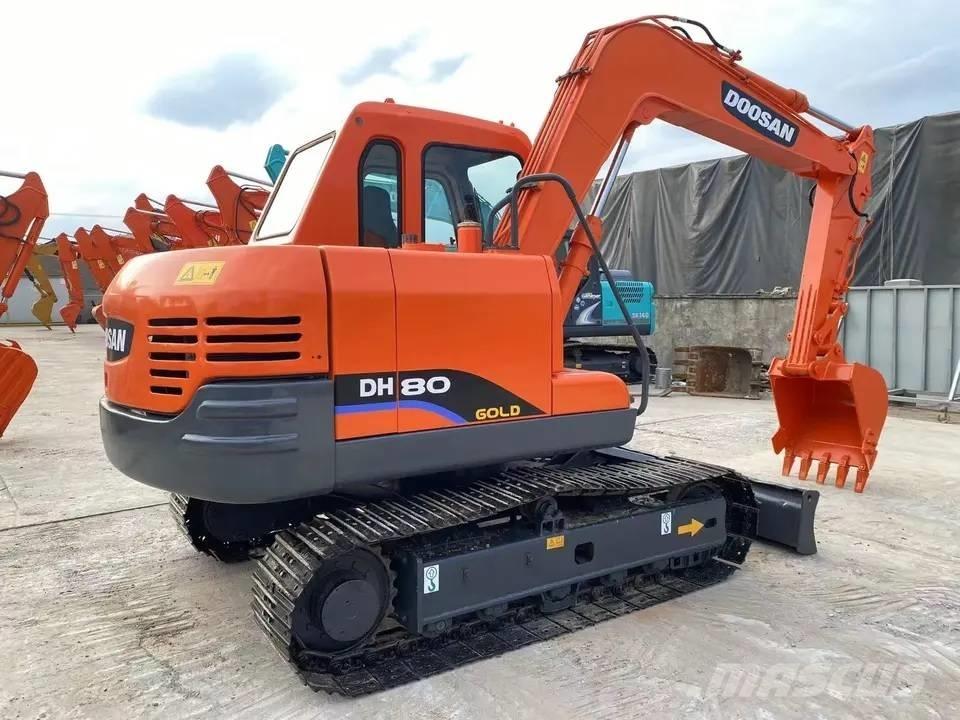 Doosan DH80 Mini excavators  7t - 12t