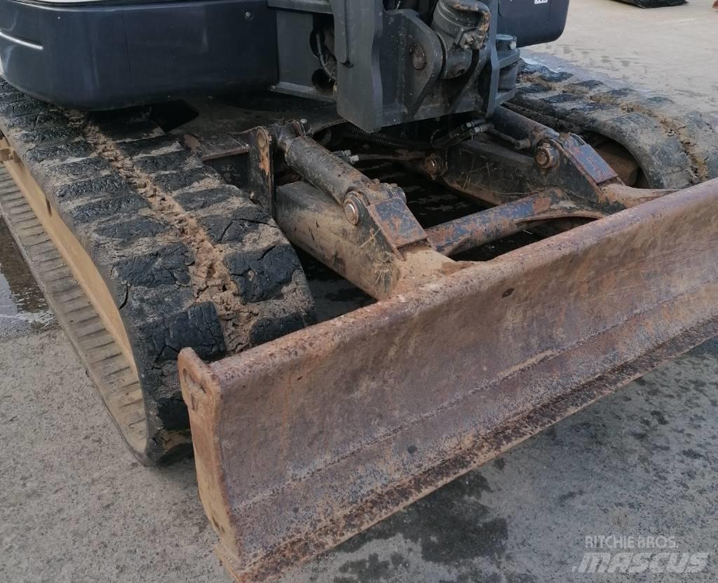 Bobcat E 80 Mini excavators  7t - 12t
