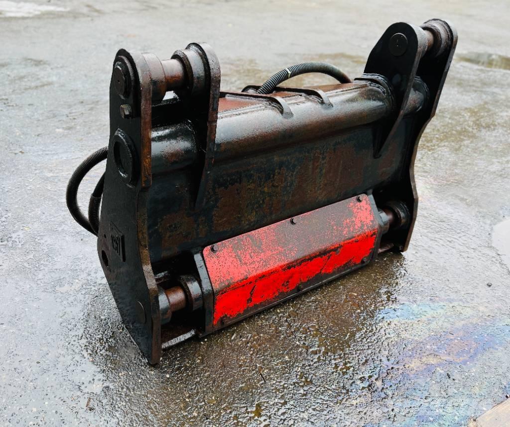  Schnellwechsler 1 Wheeled excavators