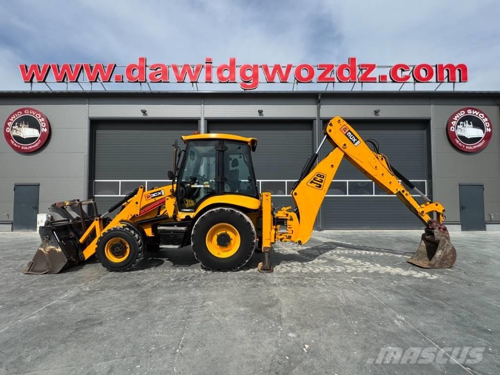 JCB 3 CX Backhoe