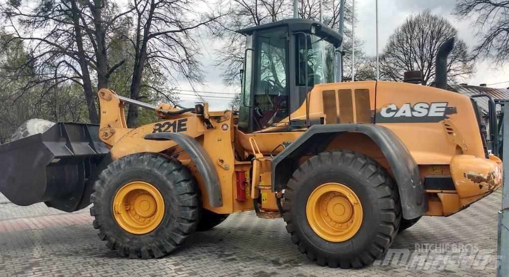 CASE 821 E Wheel loaders