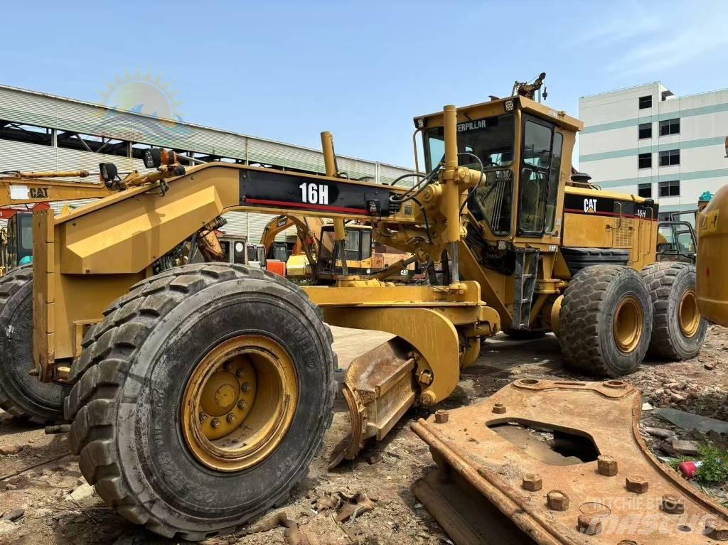 CAT 16 H Graders