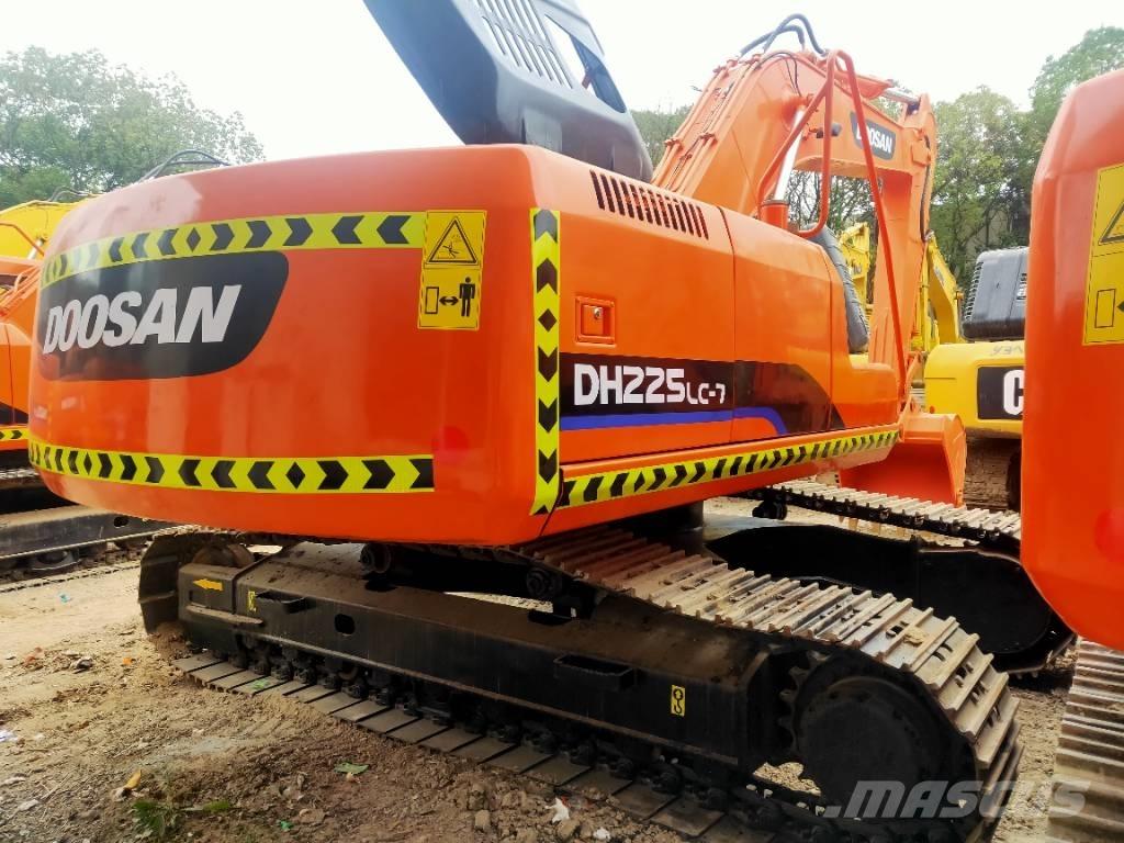 Doosan DH225LC-7 Crawler excavators