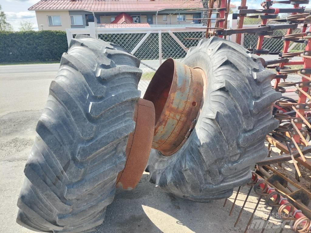 Taurus 520/70-34 Tyres, wheels and rims
