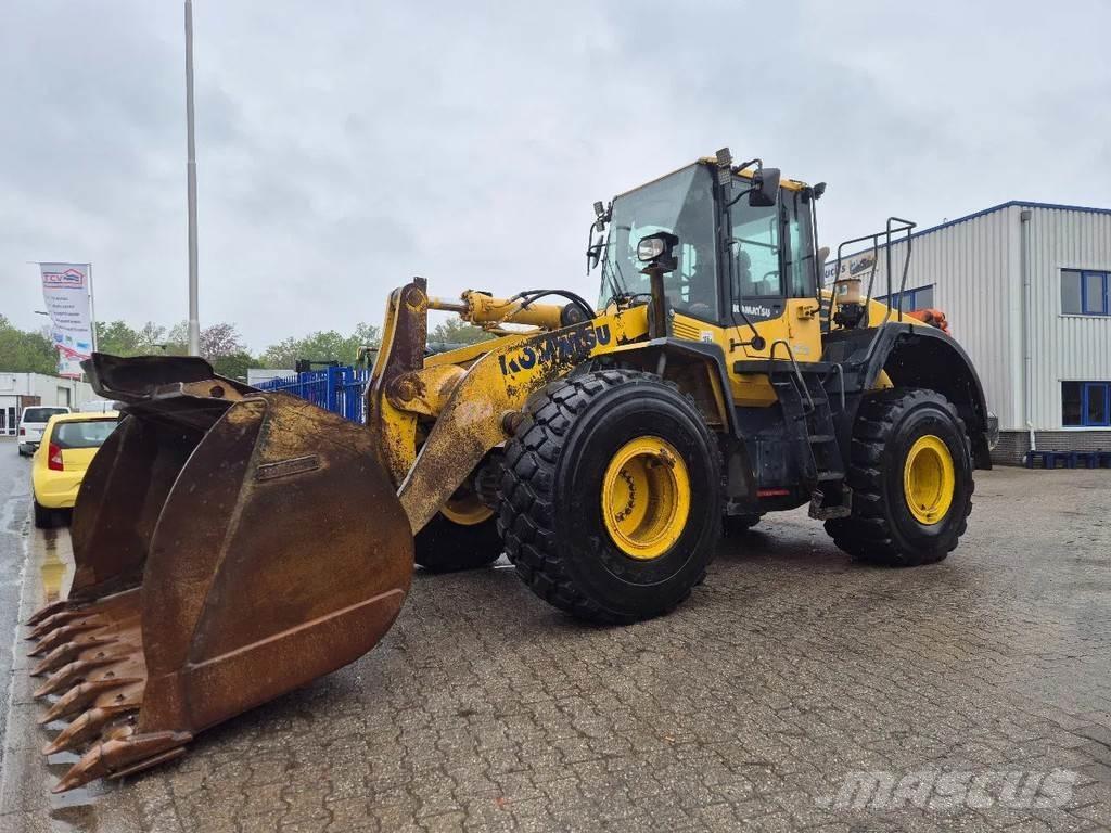 Komatsu WA 380 - 7 Wheel loaders
