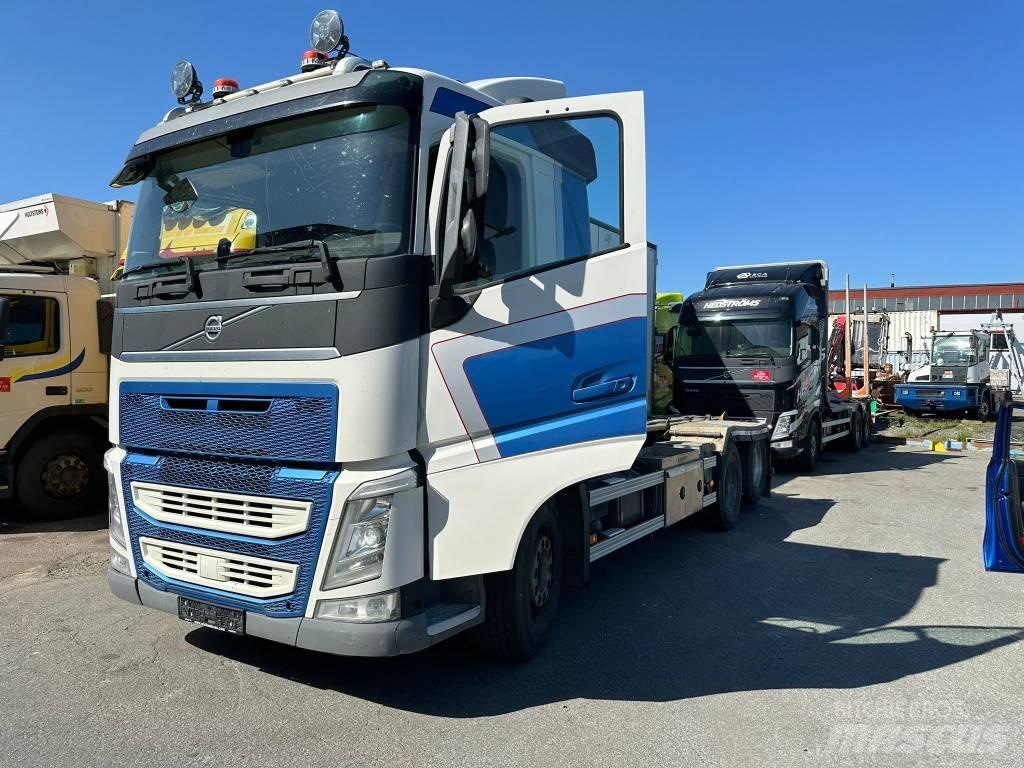 Volvo FH Demountable trucks