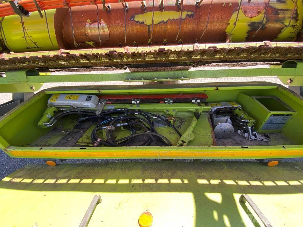 CLAAS Lexion 670 Combine harvesters