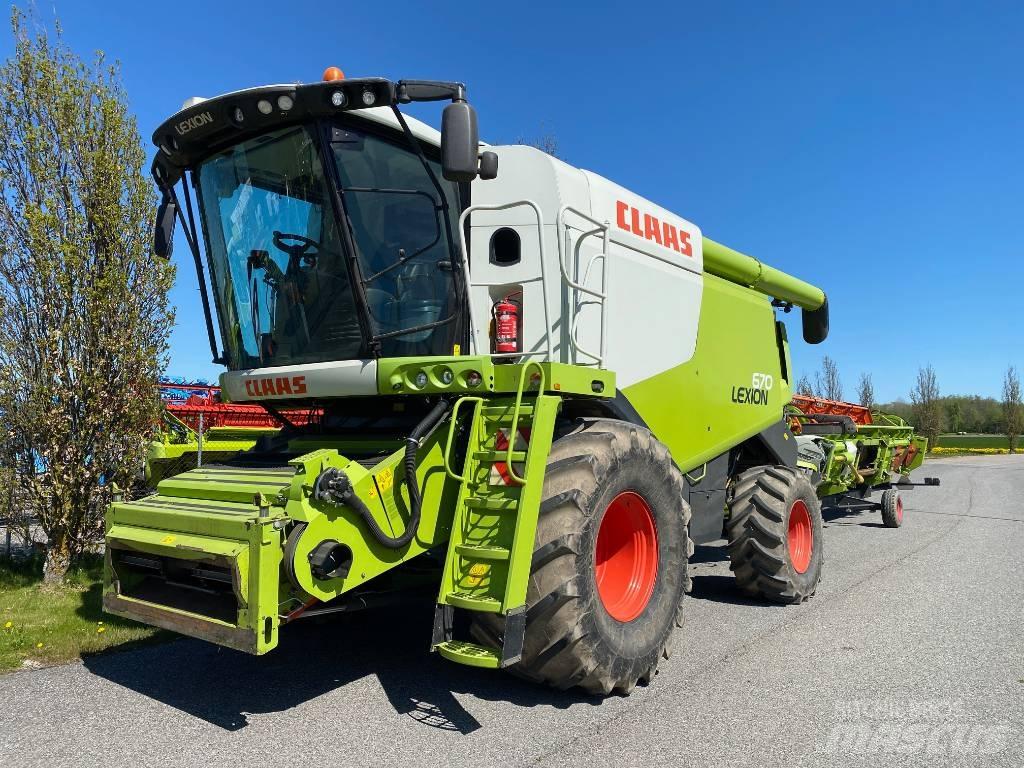CLAAS Lexion 670 Combine harvesters