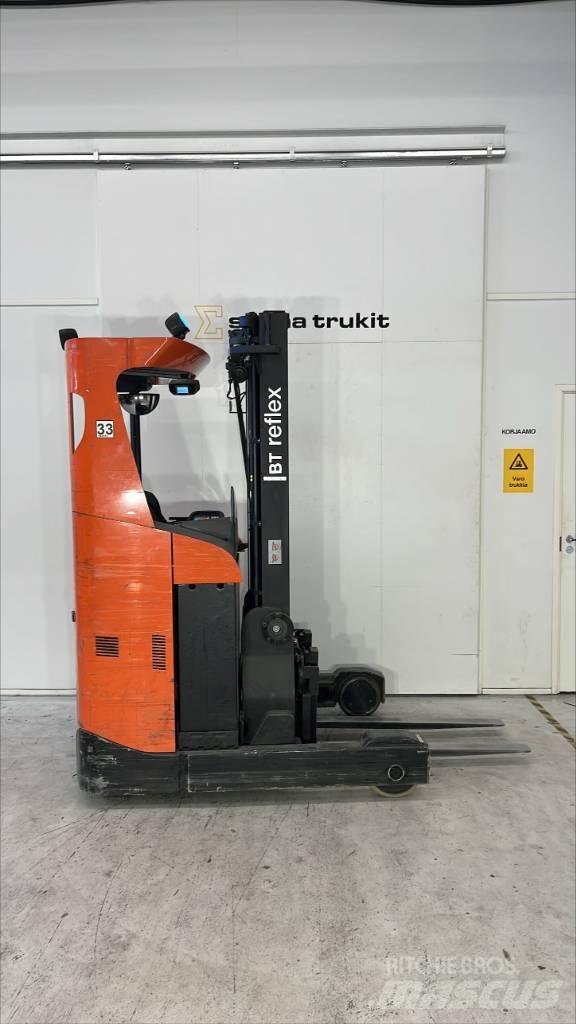 BT Reflex Reach truck