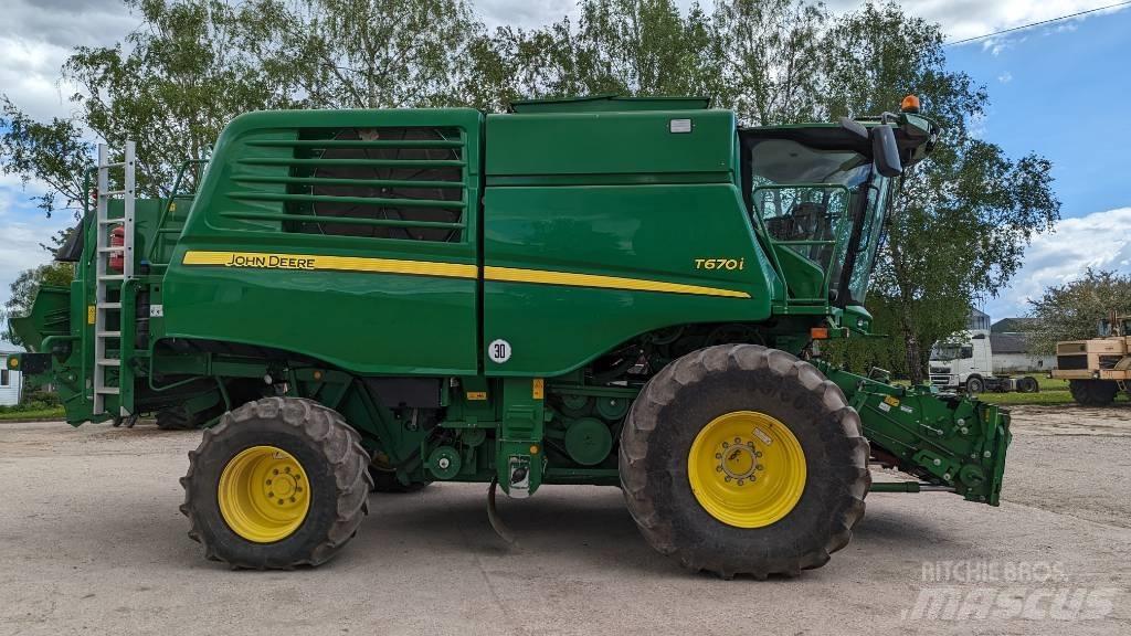 John Deere T 670 i Combine harvesters