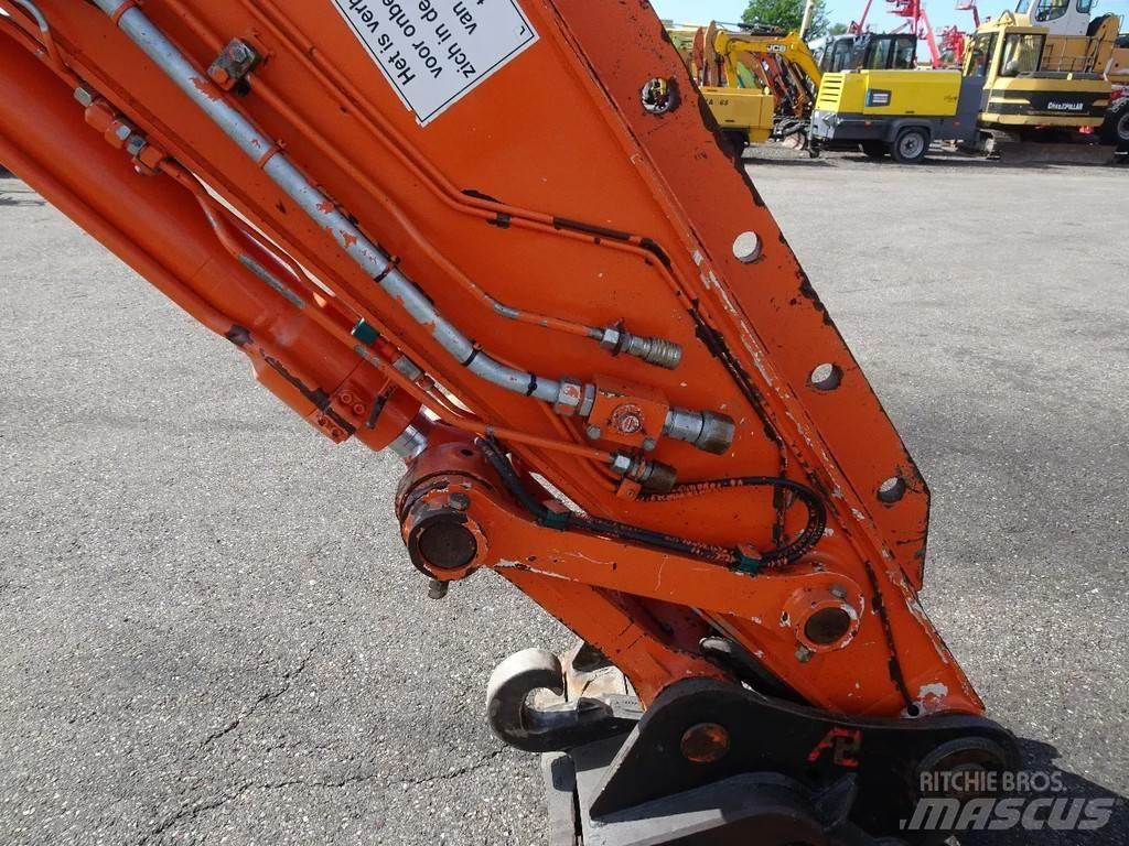 Hitachi ZX210W-3 Wheeled excavators