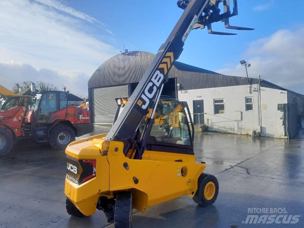 JCB 35-26D 4WD Diesel trucks