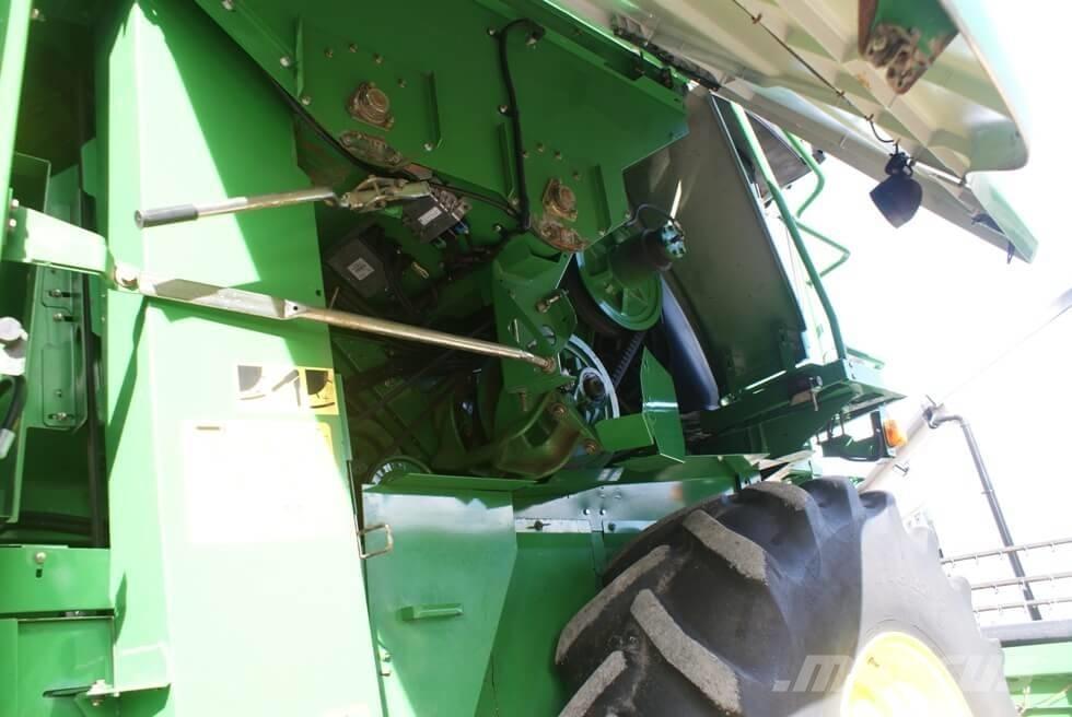 John Deere T 550 Combine harvesters