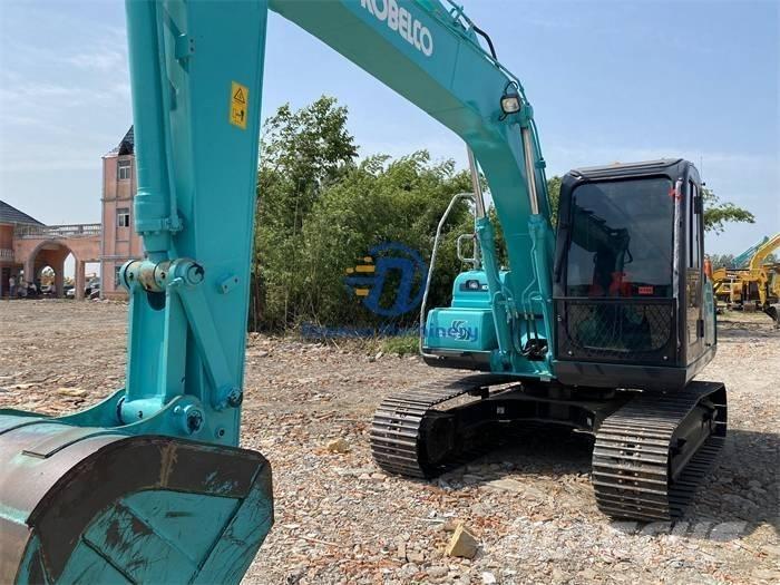 Kobelco SK140 LC Crawler excavators
