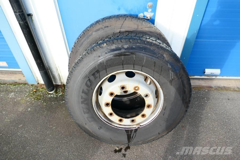 Dunlop 315/80R22,5 Tyres, wheels and rims