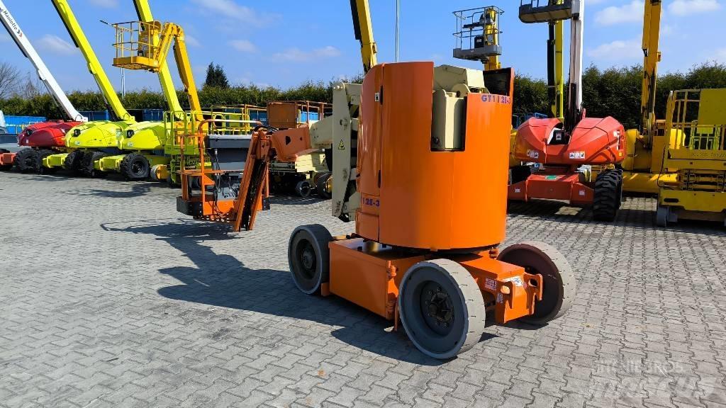 JLG E 300 AJP Articulated boom lifts