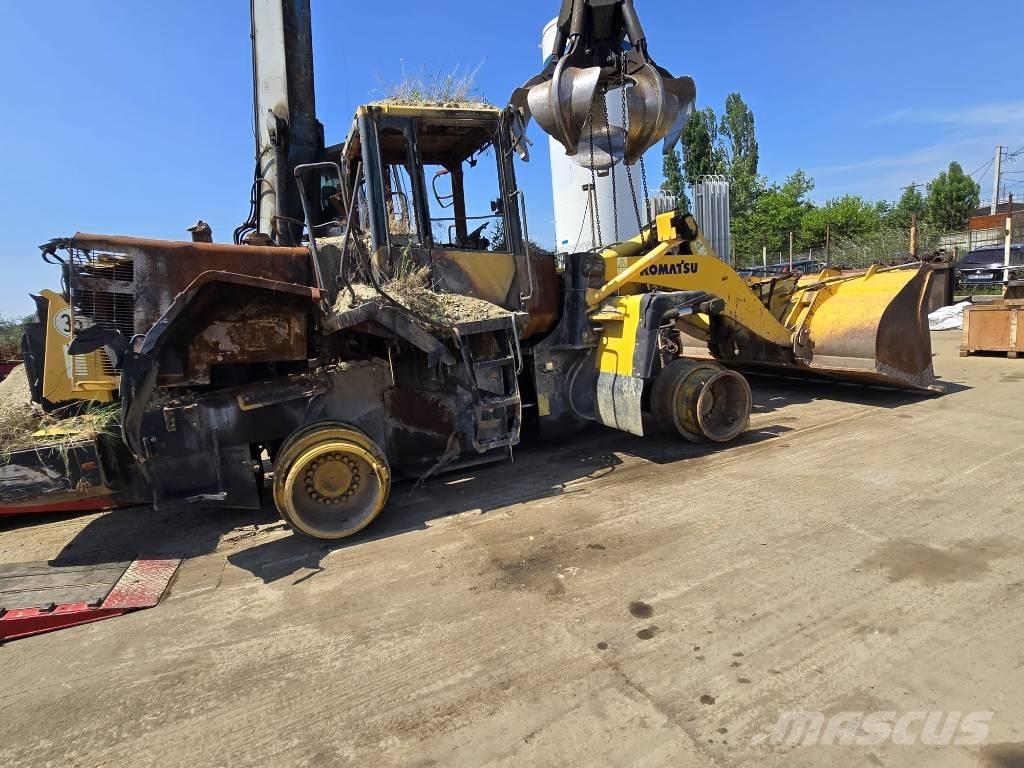 Komatsu 380-6 Brakes