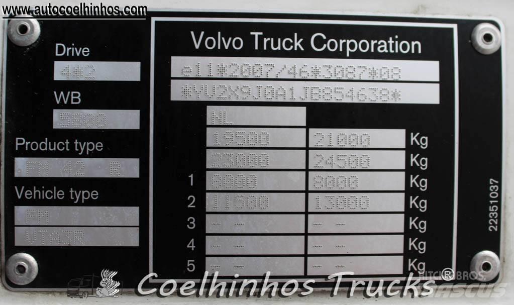 Volvo FM 330 Chassis Cab trucks