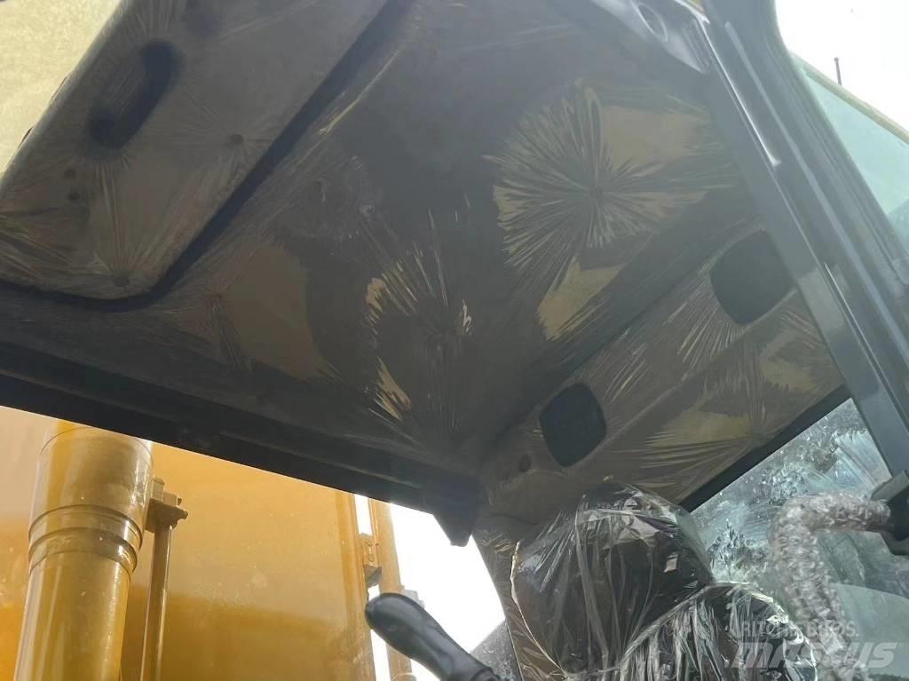 Komatsu PC 200 Mini excavators  7t - 12t
