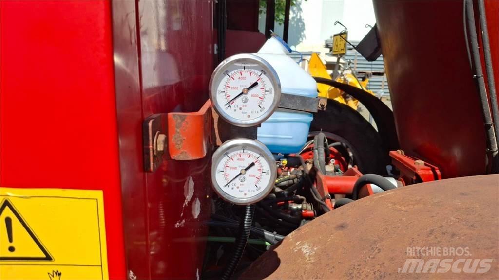 RMH VS 11 Farm machinery