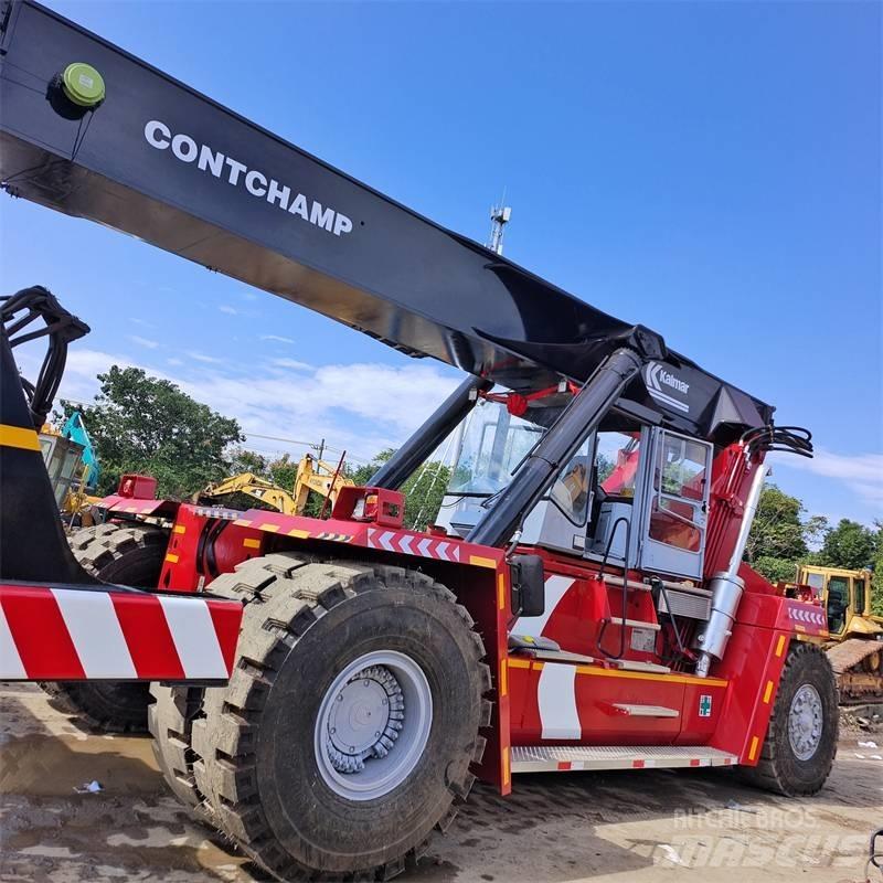 Kalmar DRF 450 Reach stackers