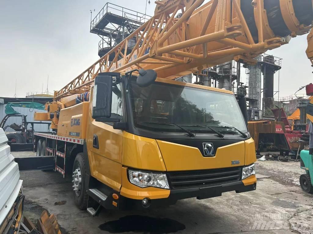 XCMG QY 25 K5D All terrain cranes